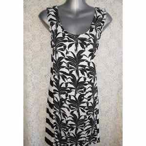 See By Chloe Sz 8 Dress Black  and White Palm Tree Shift EUC